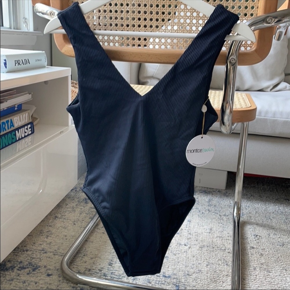 Montce black rib one piece